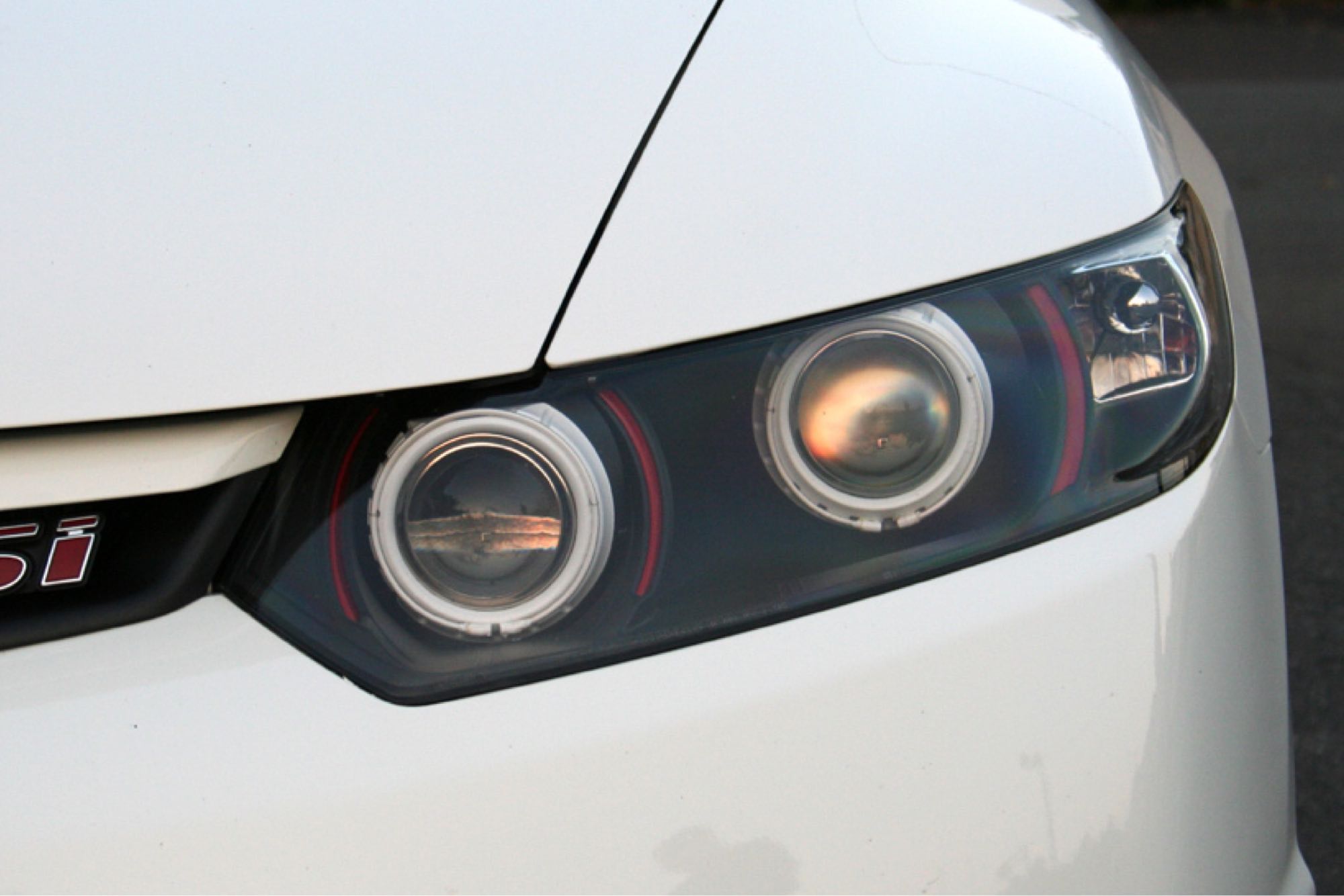 Morimoto D2S 5.0 Projector Retrofit For BMW E46 ZKW Headlights – Burned Bowl Fix, RQE46